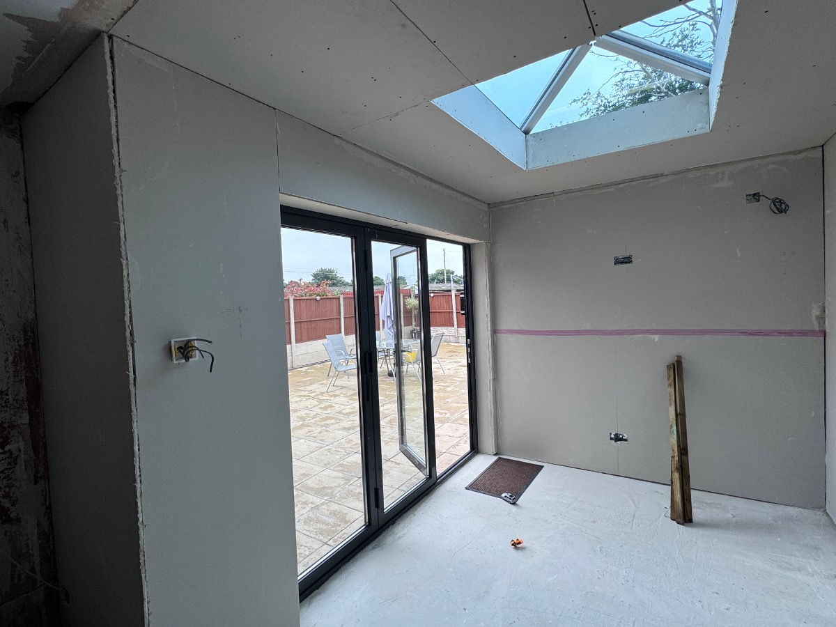 Builder: Image 7